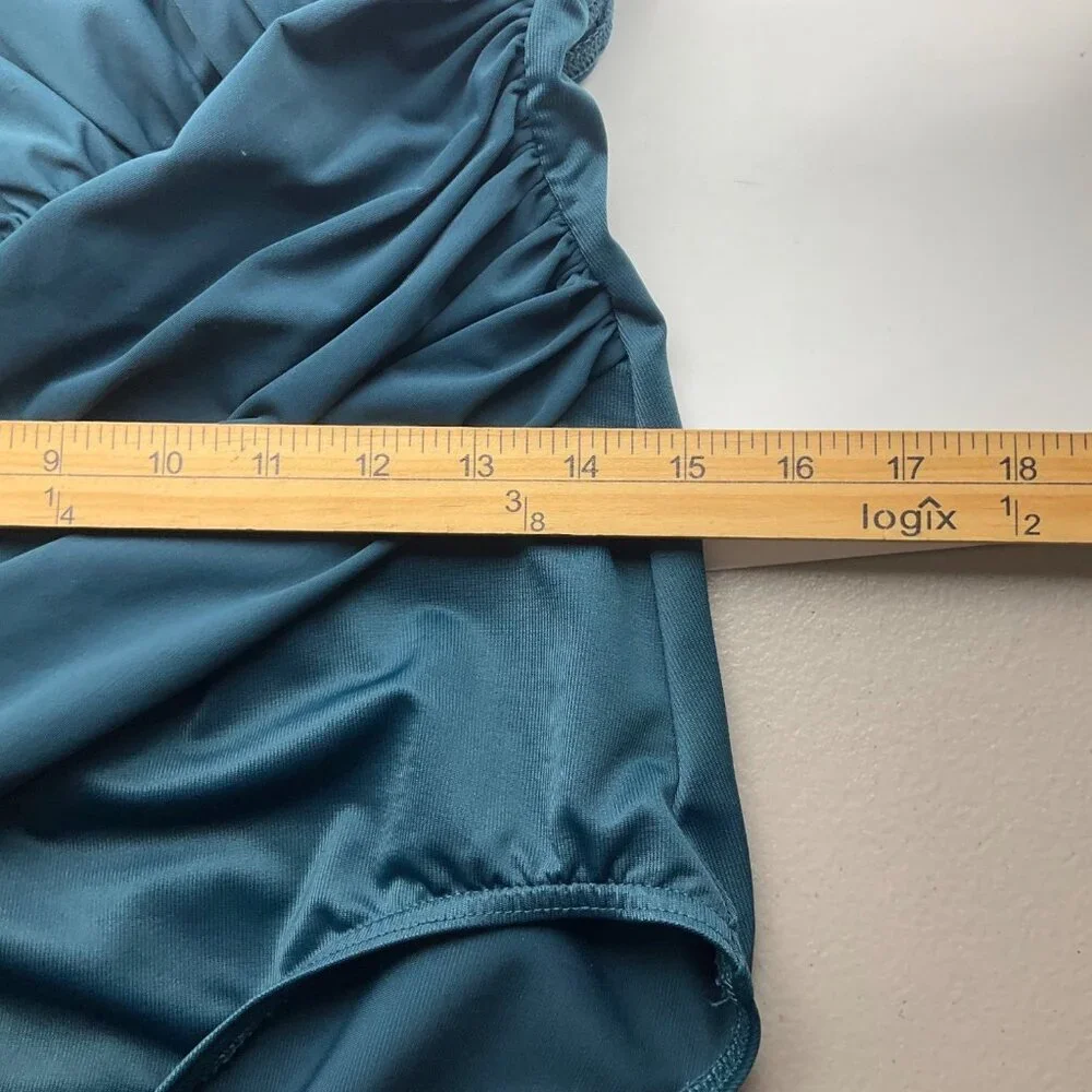 Miraclesuit Large Nova Green Must Have Oceanus One-Piece Swimsuit Draped - Picture 15 of 16